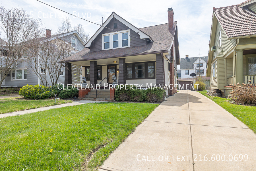 16315 Clifton Blvd in Lakewood, OH - Building Photo