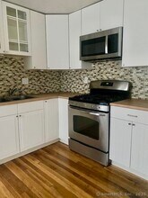 13 Parker Ave in Stamford, CT - Building Photo - Building Photo