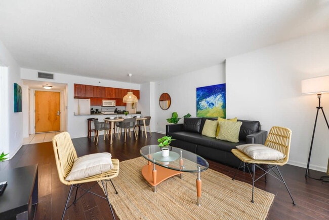 1200 Brickell Bay Dr