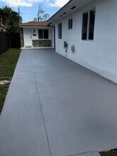 2829 SW 32nd Ct in Miami, FL - Building Photo - Building Photo