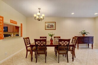 16089 Poppy Seed Cir in Delray Beach, FL - Foto de edificio - Building Photo