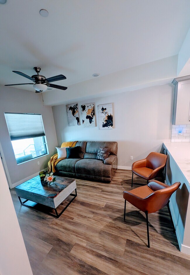 property at 475 N 9th St