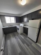 105 Argyle St in Moncton, NB - Building Photo - Building Photo