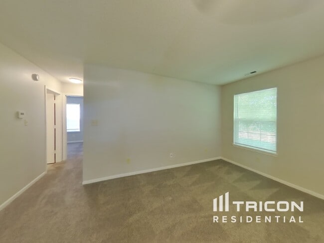 6346 Cradle River Dr in Indianapolis, IN - Building Photo - Building Photo