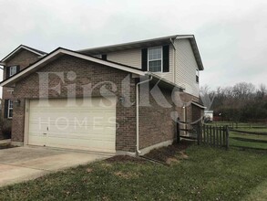 3066 Blue Heron Dr in Hamilton, OH - Foto de edificio - Building Photo