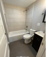 118 Berkshire St in Cambridge, MA - Foto de edificio - Building Photo