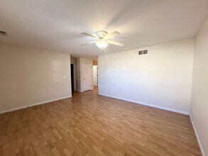 131-141 Argo St in Washington, IL - Building Photo - Building Photo