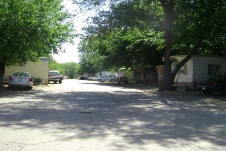 Hidden Valley Mobile Home Park in Oroville, CA - Building Photo