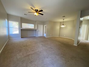 3096 E Pinto Valley Rd in San Tan Valley, AZ - Building Photo - Building Photo