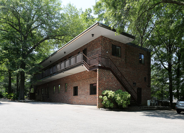 624 W Jones St in Raleigh, NC - Building Photo - Building Photo