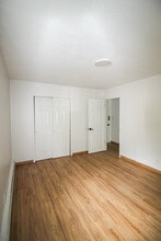 Madison in Edmonton, AB - Building Photo - Building Photo