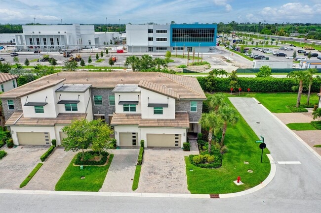 property at 9075 Kingsmoor Way