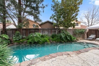 1921 Ridgemont Way in Tracy, CA - Building Photo - Building Photo