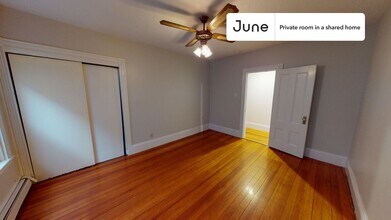 Private bedroom in 3 bed/1 bath Home in Boston, MA - Building Photo - Building Photo