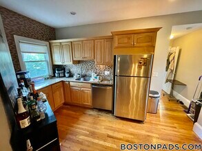 271 K St, Unit 2 in Boston, MA - Building Photo - Building Photo