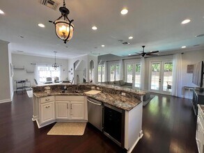 228 NW 2nd Ave in Delray Beach, FL - Building Photo - Building Photo