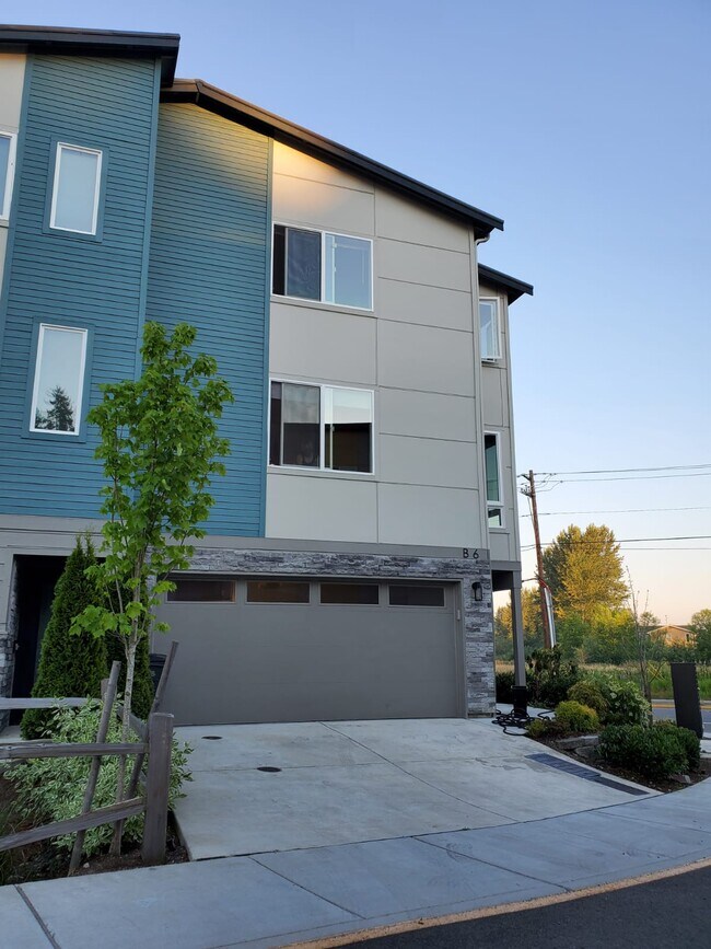 17905 35th Ave SE in Bothell, WA - Building Photo - Building Photo
