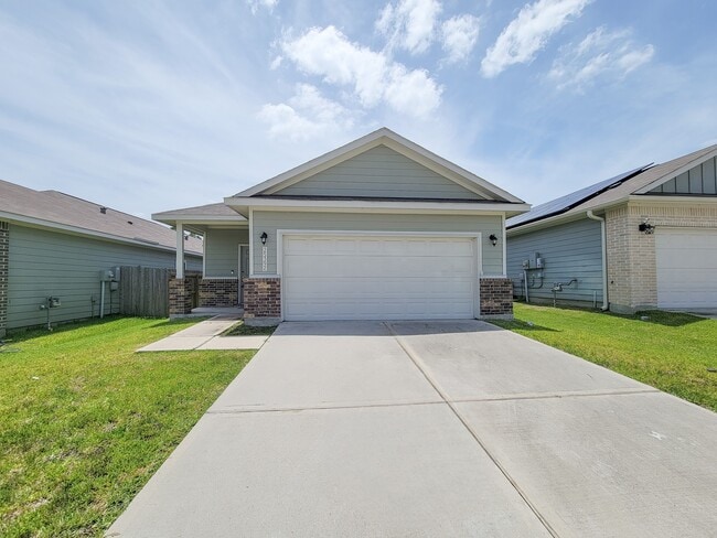 property at 25392 Northpark Lake Dr