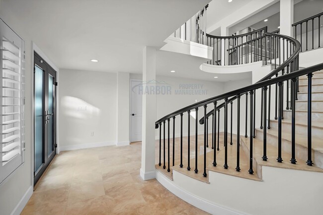 1245 Vía Landeta in Palos Verdes Estates, CA - Building Photo - Building Photo