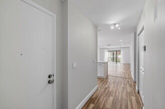 8536 Casa Del Lago in Boca Raton, FL - Building Photo - Building Photo