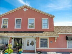 1028 Universal Rest Pl in Kissimmee, FL - Building Photo