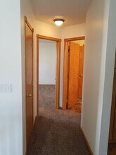 1607 51st St SW in Fargo, ND - Building Photo - Building Photo