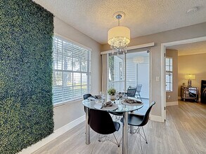 11538 Westwood Blvd in Orlando, FL - Foto de edificio - Building Photo