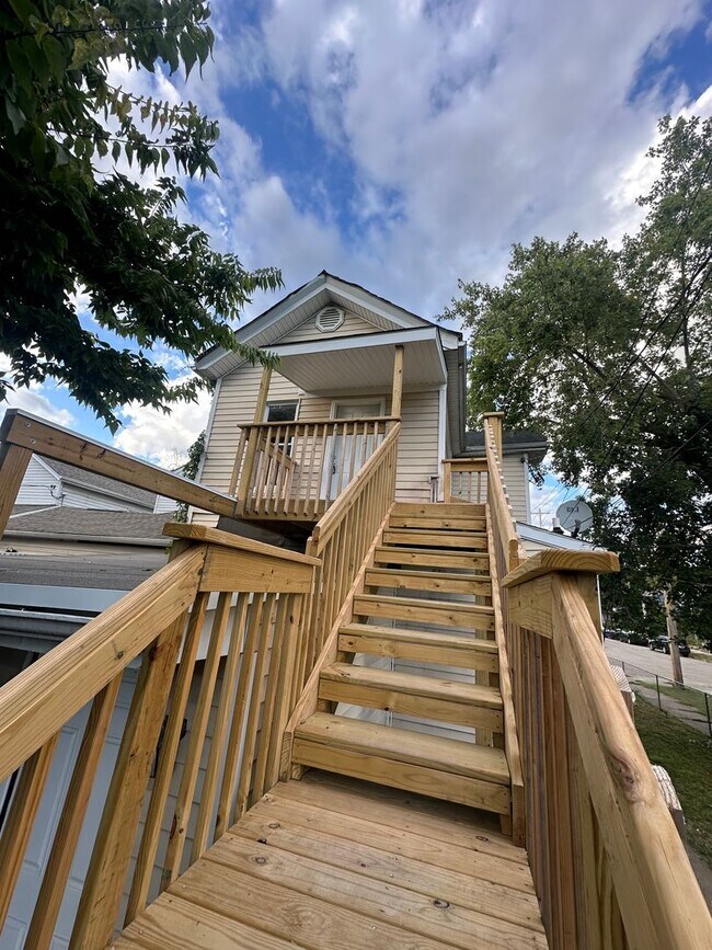 property at 641 Sycamore St