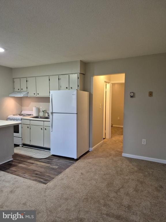 property at 106 Clay St