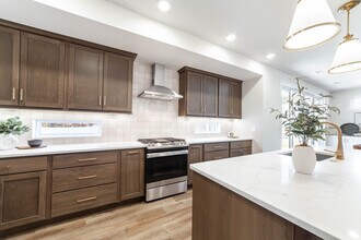 5017 WHISPER CT in Columbia, MO - Building Photo - Building Photo