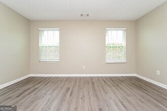 172 Marsh Glen Dr in Jonesboro, GA - Building Photo - Building Photo