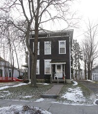 Building Photo - 37 Fairview St Apartments in Oneonta, New York