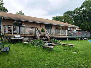 4910-4914 Route 32 in Catskill, NY - Foto de edificio - Building Photo
