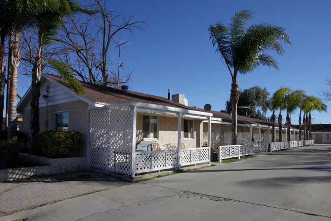 Beaumont Apartments in Beaumont, CA - Building Photo - Building Photo