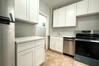 574 W 161st St in New York, NY - Building Photo - Building Photo