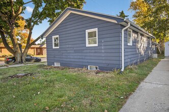 3603 21st Ave in Kenosha, WI - Building Photo - Building Photo