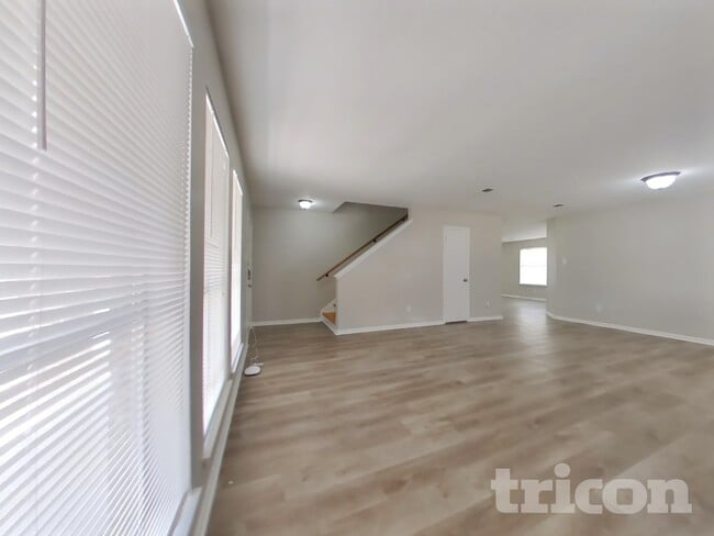 19907 Big Timber Dr in Humble, TX - Foto de edificio - Building Photo