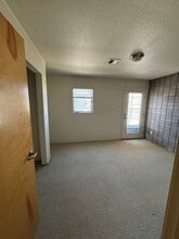 Azotea Apartments 62+ in Alamogordo, NM - Foto de edificio - Building Photo