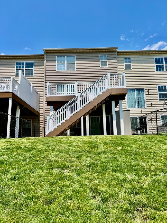 229 Whitley in Chambersburg, PA - Building Photo - Building Photo