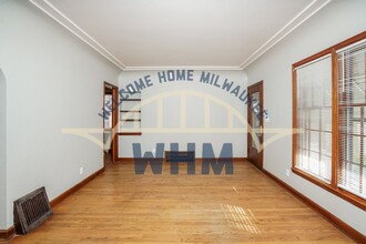 3013-3015 N 60th St-Unit -Lower in Milwaukee, WI - Building Photo - Building Photo