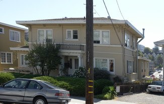 506-508 Valle Vista Ave in Oakland, CA - Foto de edificio - Building Photo