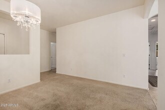 298 E Diamond Trail in San Tan Valley, AZ - Building Photo - Building Photo