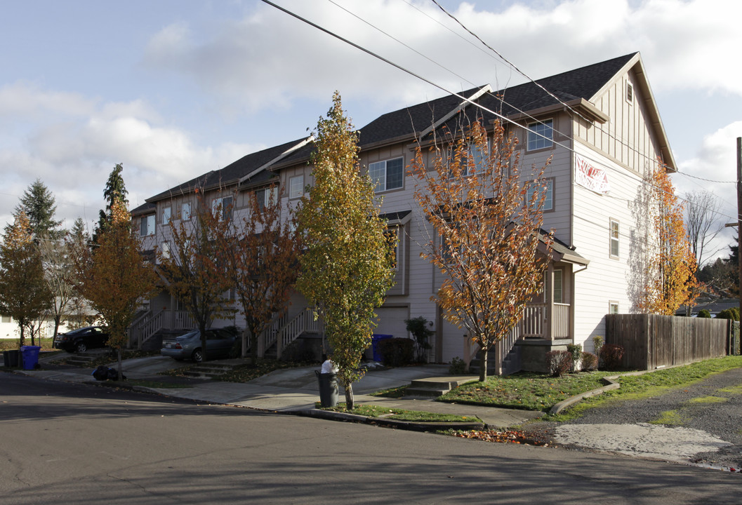 7602-7620 N Fiske Ave in Portland, OR - Building Photo