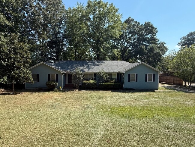 Northgate Home in Opelika, AL - Building Photo - Building Photo