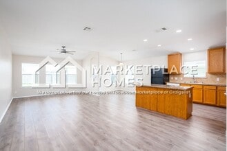 184 Wolfberry Path in Buda, TX - Building Photo - Building Photo