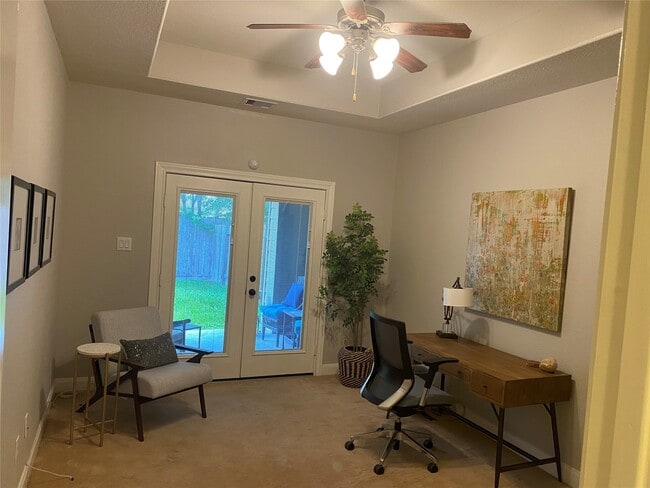 property at 5159 Oasis Park Ln