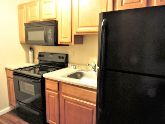 1100 Philadelphia St in Indiana, PA - Building Photo - Building Photo