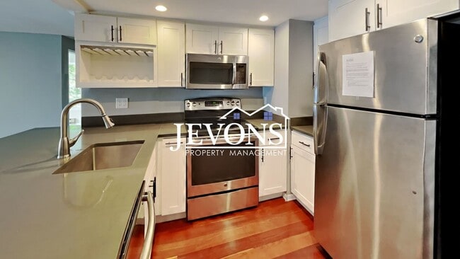 property at 420 Valley St