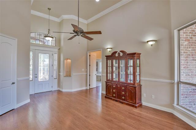 property at 4900 Rio Vista Dr