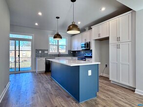 103 Keene Ct in Charlottesville, VA - Building Photo - Building Photo